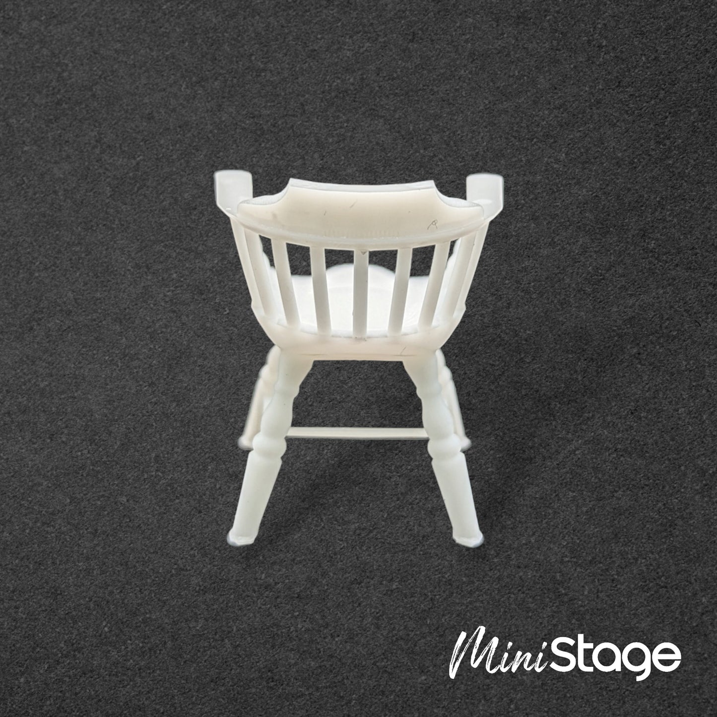 Scale Model of a Low-Back American Windsor Armchair